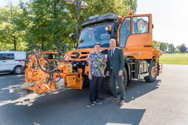 Aus dem Landkreis Zwickau konnte ein Stra&szlig;enw&auml;rter sein Zeugnis in Empfang nehmen. K&uuml;nftig wird er das Team der Stra&szlig;enmeisterei in Werdau unterst&uuml;tzen.